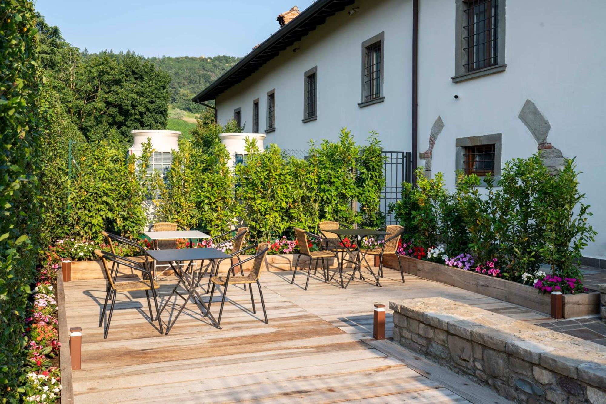 Relais Villa Carrara Villa di Serio Exterior photo